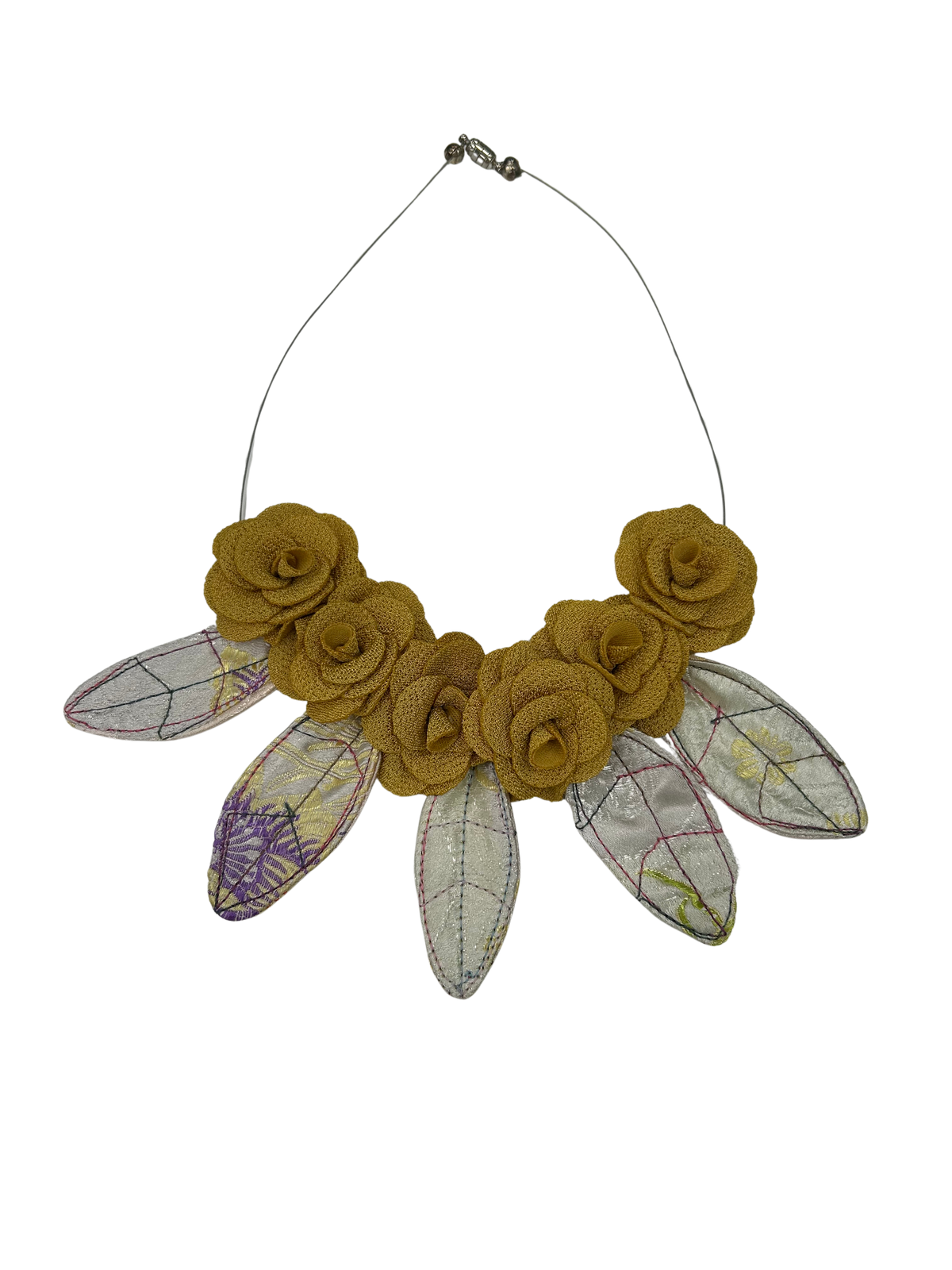 Noi's Flower Necklace