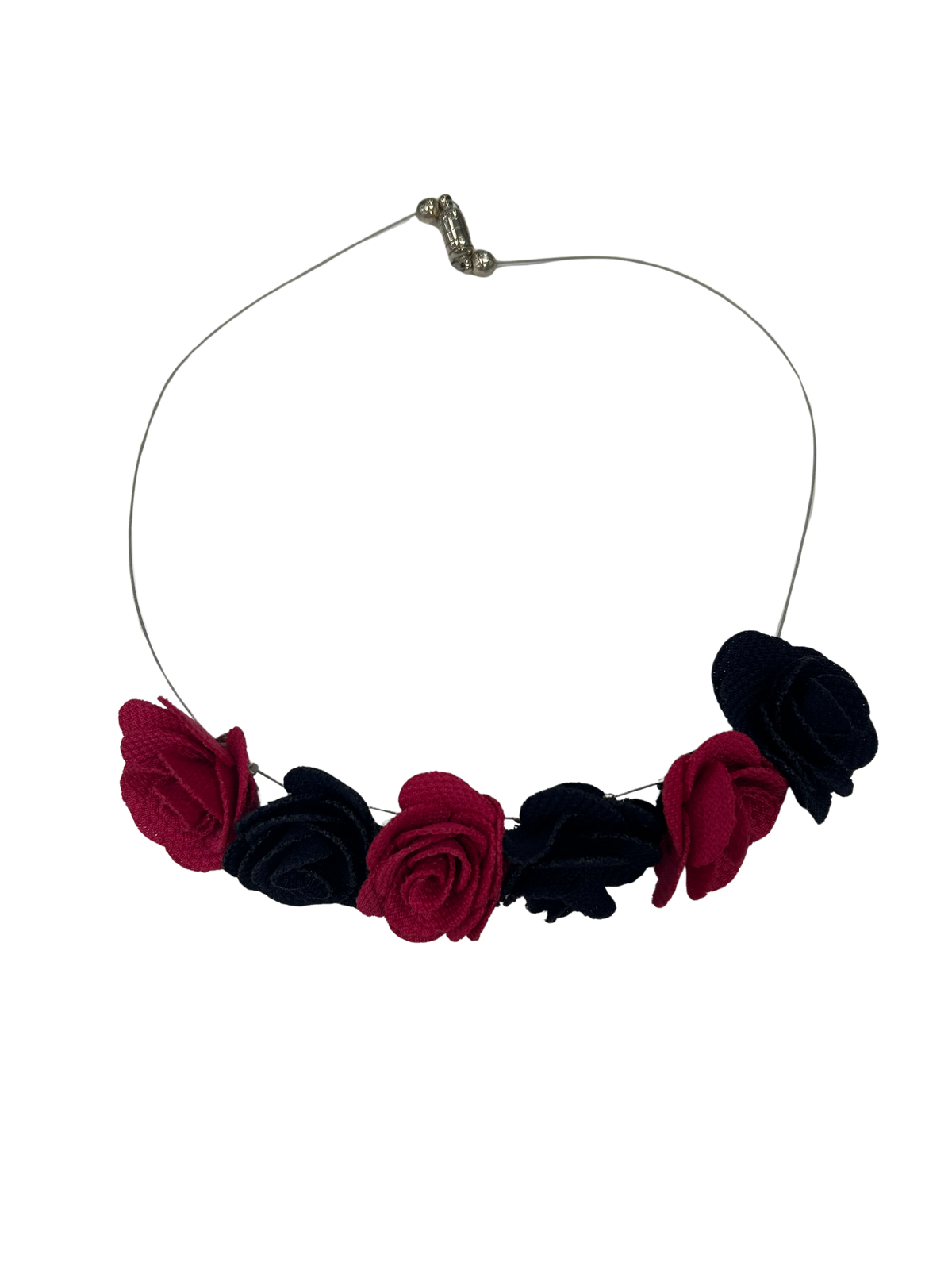 Noi's Flower Necklace