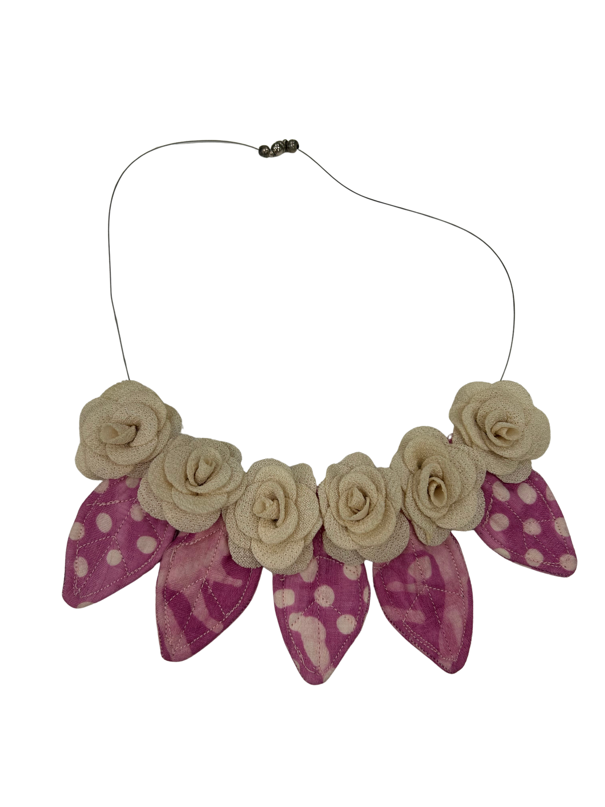 Noi's Flower Necklace